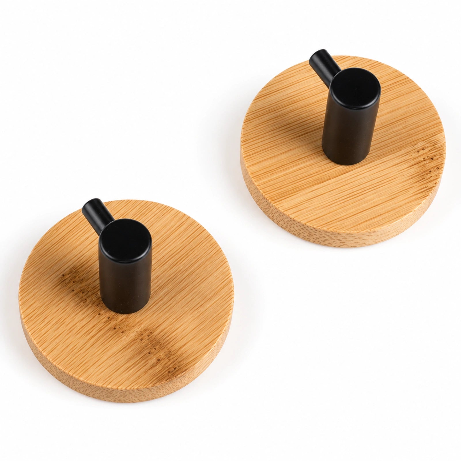 Carlige Autoadezive HASEPE® din Bambus, 2 Bucati, Ø4,8 cm, Carlige Baie Rotunde cu Suport Negru PP, Cuier Baie pentru Prosoape si Accesorii Mici de Baie