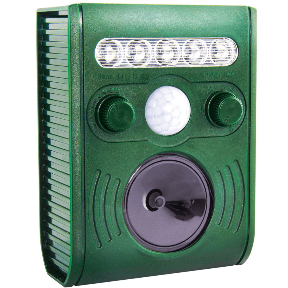 Aparat ultrasunete impotriva animalelor salbatice HASEPE, Anti rozatoare, Anti caini, Cerbi, Pisici, Acumulator reincarcabil solar/USB, 5 moduri lucru, Reglaj intensitate, 5 led - uri stroboscopice, Sen - HASEPE